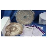 NIB Temptations Old World Pan w/Serving Tray