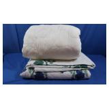 Handstitches Grapevine Quilt-King, Mattress Cover