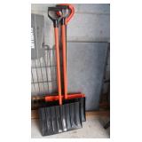 3 Snow Shovels