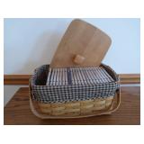 Longaberger Basket w/Lid & CD