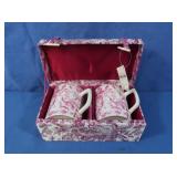 Barnes & Noble set of 2 Pink Flower Mugs in Gift