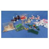 Vintage Plastic Toys & Dï¿½cor