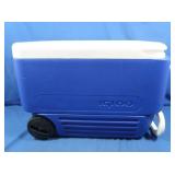 Igloo Cooler w/Wheels