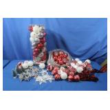 HD Storage Tote w/Lid, Christmas Ornament Bulbs