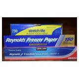 Reynolds Aluminum Foil 750 sq ft, Plastic Freezer