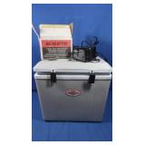 Koolatron Chest w/AC Adaptor