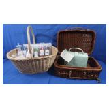 Wicker Picnic Basket, Paper Solvy, Applique