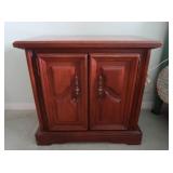 Nightstand 26x16x25"