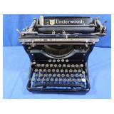 Vintage Underwood Typewriter