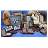 Twig Wreath Framed Artwork & Frames