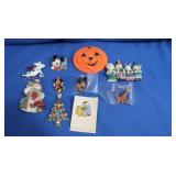 Costume Jewelry-Disney & Holiday Pins