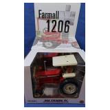 NIB Farmall 1206 1902-2002 Centennial
