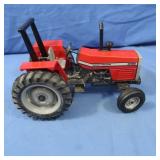 NIB Massey-Ferguson 398 Tractor 1:16 Scale