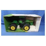 NIB John Deere 9400 4WD Tractor 1:16 Scale