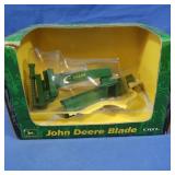NIB John Deere Blade 1:16 Scale
