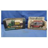NIB-Bank Kenworth Truck, Ford 1913 Model T, 1:30
