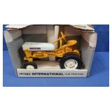 NIB International Cub 1964-1976 Tractor 1:16