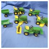 John Deere Lawn Tractors & Wagons