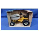 NIB Lawn & Garden Tractor