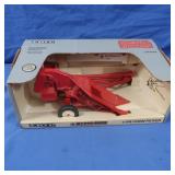 NIB McCormick 1-PR Corn Picker 1:16 Scale