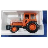 NIB Kubota T-108 Tractor M-Series 1:20 Scale