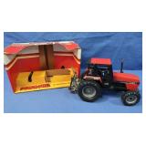 NIB Pow-R-Pull Case 2294 1:32 Scale (box damaged)