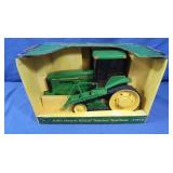 NIB John Deere 8310T Tractor 1:16 Scale