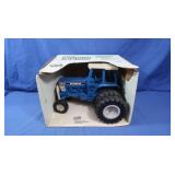 NIB Ford TW-15 Tractor 1:12 Scale