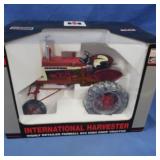 NIB Farmall 504 High Crop Tractor 1:16 Scale