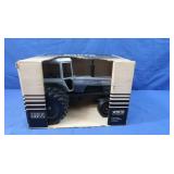 NIB White 2-155 Field Boss 1:16 Scale