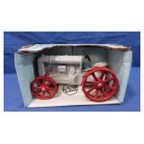 NIB Antique Fordson Tractor 1:16 Scale