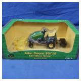 NIB John Deere Spin Steer Mower 1:16 Scale