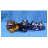 Vintage Painted Fenton Frogs & Cat