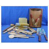 NIP Pioneer Woman Knives, Flatware, Wood Trays &