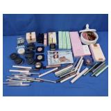 Misc Cosmetics, Milk Glass Trinket Dishes