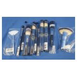 New It Cosmetics Makeup Brushes