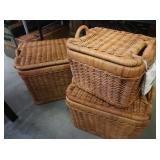 Set of 3 Wicker Baskets w/Lids-largest 24x18x18"