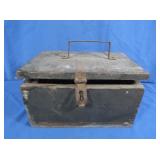 Vintage Wooden Box w/Handle 7.5Hx13.5Wx9.5"D