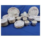 Homer Laughlin 65 pc Dinnerware Set