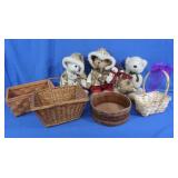 4 Baskets and 3 Boyds Bears