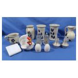 Williamsburg Pottery, Turkey Napkin Holder, S&P