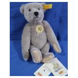Steiff Teddy Bear 001666
