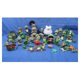 Lg Lot Frog Decor/Statues in Tote