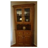 Corner Hutch w/2 Glass Doors, Drawer, 2 Wooden