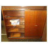 Wooden Case w/4 Shelves & Sliding Doors