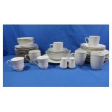 Linens & Things Gold Banded Dish Set-45 total pcs