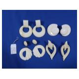 4 pr Bone Pierced Earrings