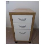 3-drawer Nightstand on Casters 14.5x20x27"