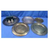 Silverplated Christmas Tree S&P & Tray, Metal