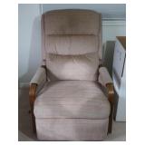 Reclining Rocking Chair 28x32x39"